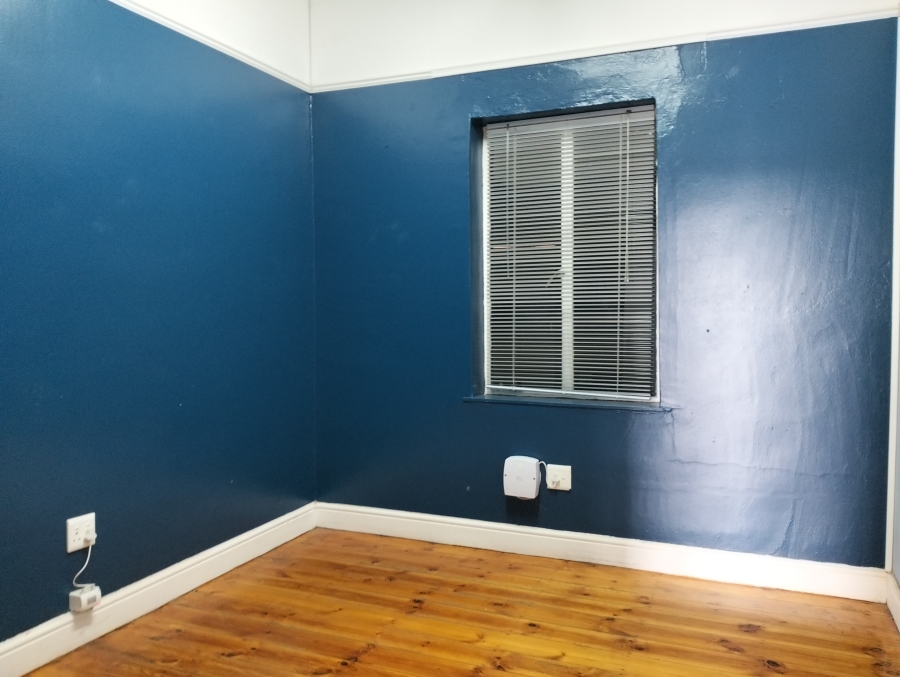 To Let commercial Property for Rent in Humansdorp Eastern Cape